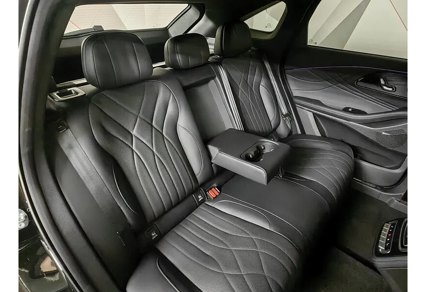 АВИЛОН - EXEED RX 2.0T DCT 4WD (197 л.с.) Urban Черный - slide 9