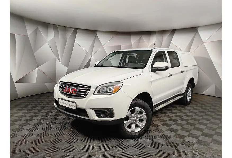 LIVE. Слайд №1