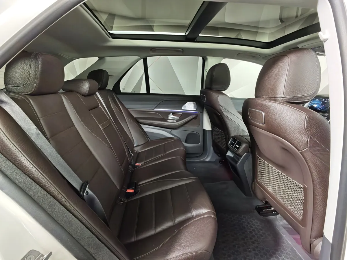 Mercedes-Benz GLE 450 4MATIC 9G-TRONIC (367 л.с.) Sport Plus Белый в АВИЛОН. Слайд №16