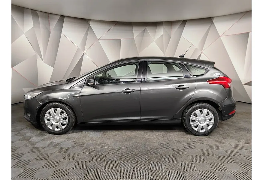 Ford Focus 1.6 PowerShift (105 л.с.) Trend Серый в АВИЛОН. Слайд №5