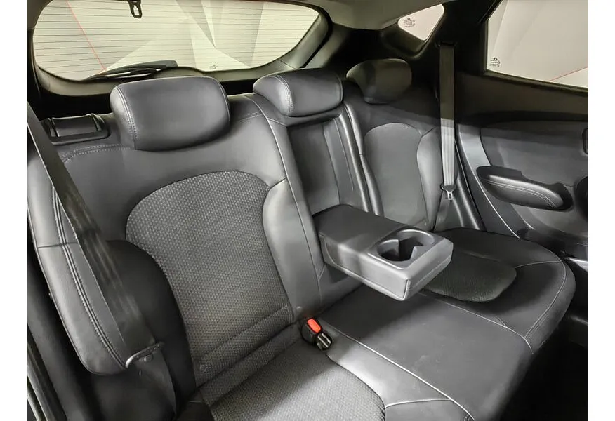 Hyundai ix35 2.0 CRDi AT 4WD (184 л.с.) Comfort Черный в АВИЛОН. Слайд №15