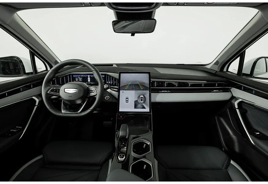 Geely Atlas 2.0T AT 4WD (200 л.с.) Flagship Белый в АВИЛОН. Слайд №9