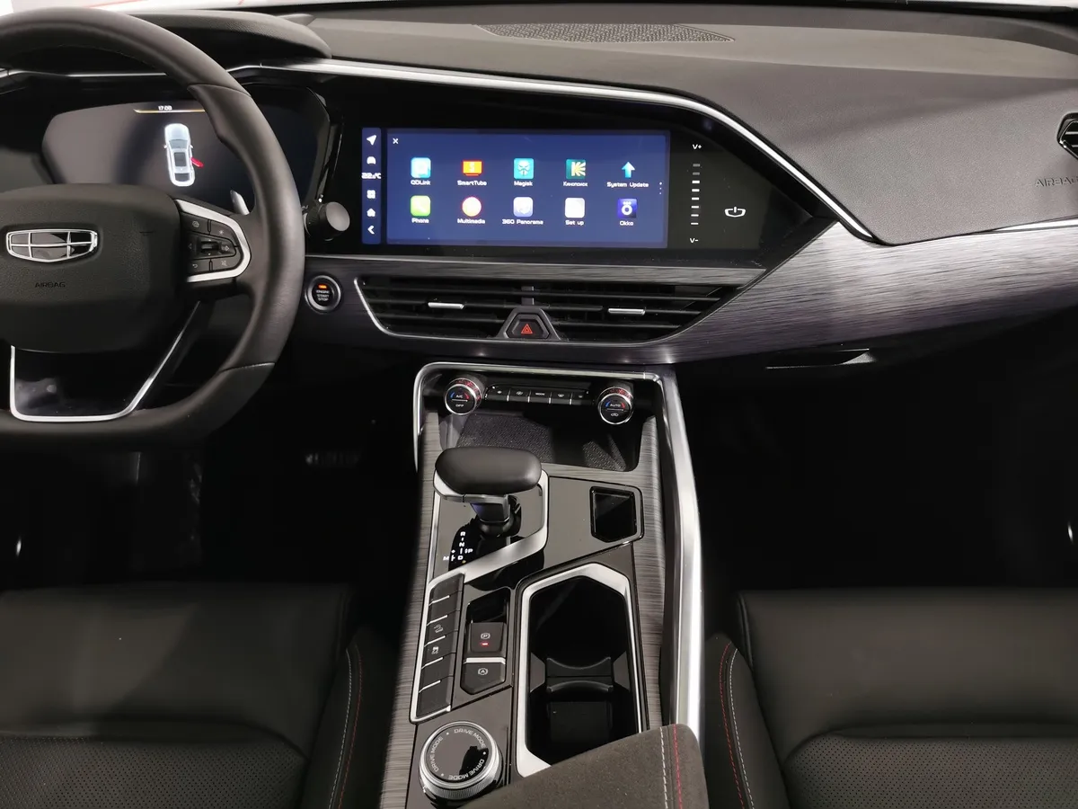 Geely Tugella 2.0 AT AWD (238 л.с.) Flagship Серый в АВИЛОН. Слайд №14