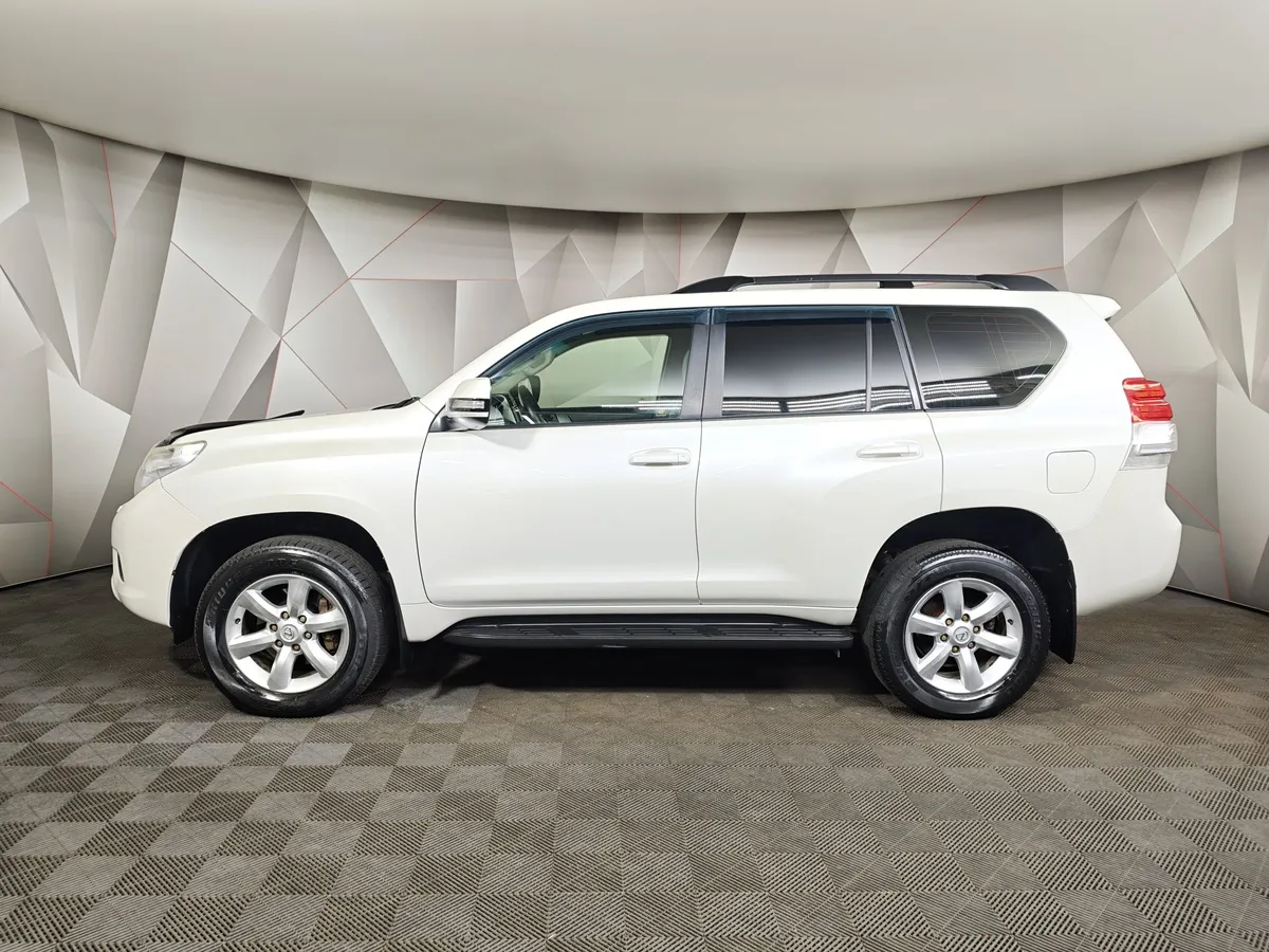 Toyota Land Cruiser Prado 3.0 D AT 4WD (5 мест) (173 л.с.) Белый в АВИЛОН. Слайд №5
