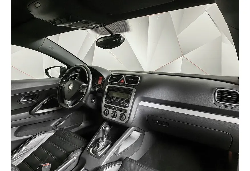 Volkswagen Scirocco 2.0 TSI DSG (210 л.с.) Черный в АВИЛОН. Слайд №18 Volkswagen Scirocco 2.0 TSI DSG (210 л.с.) Черный в АВИЛОН. Слайд №18