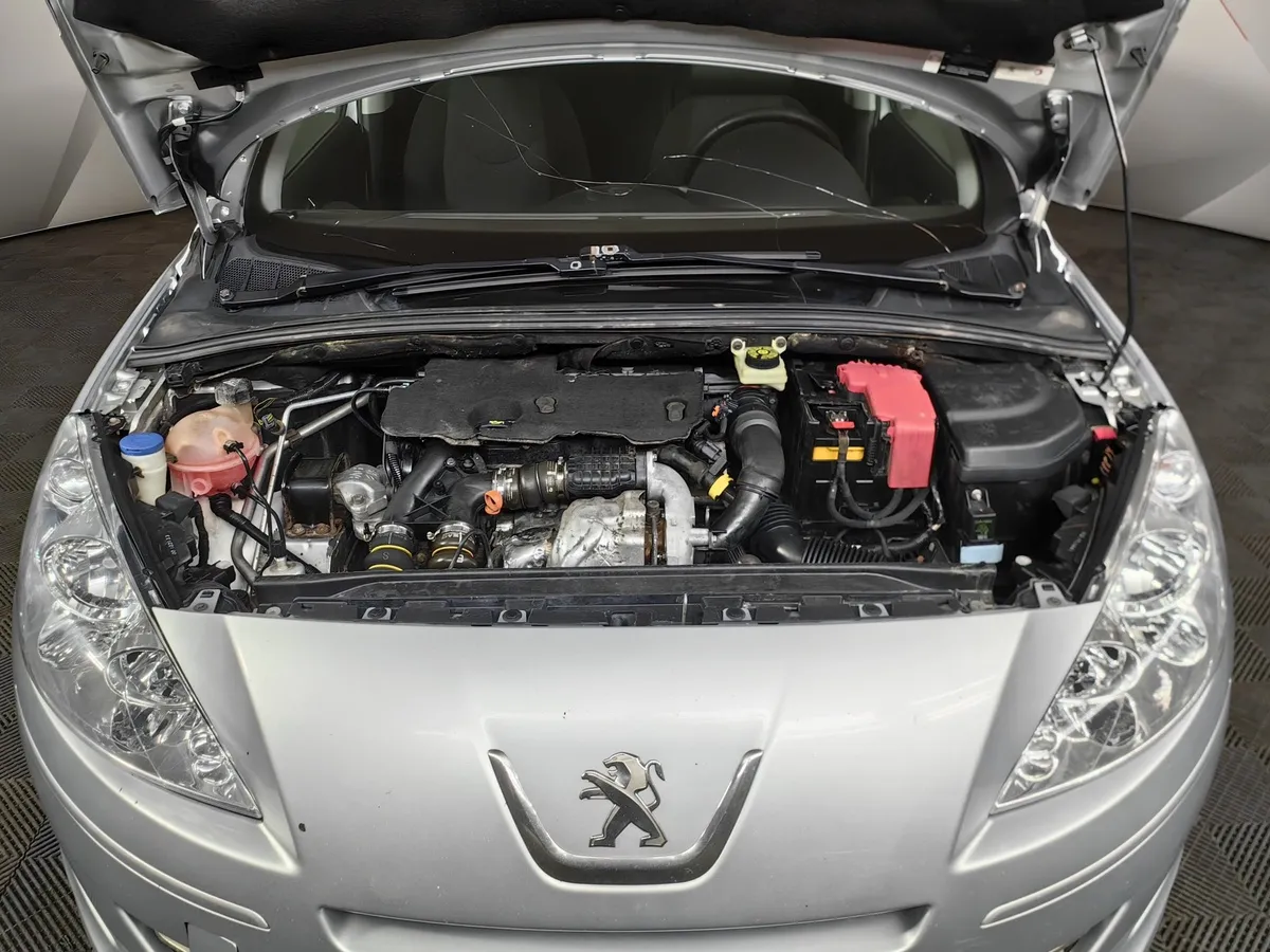 Peugeot 408 1.6 HDI MT (112 л.с.) Серебристый в АВИЛОН. Слайд №11