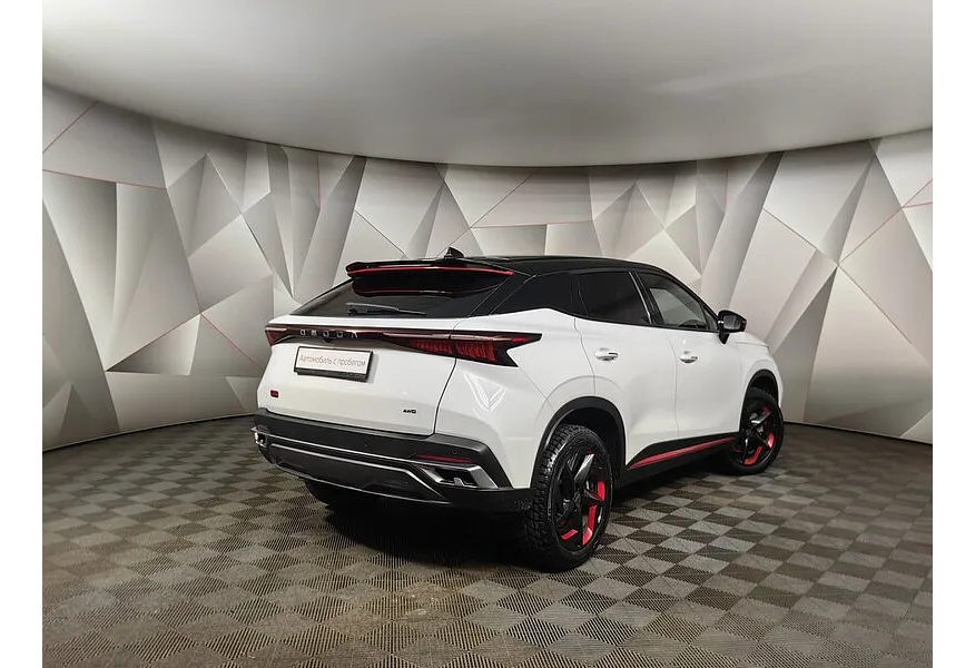 Omoda C5 1.6T DCT 4WD (150 л.с.) Active Белый в АВИЛОН. Слайд №2