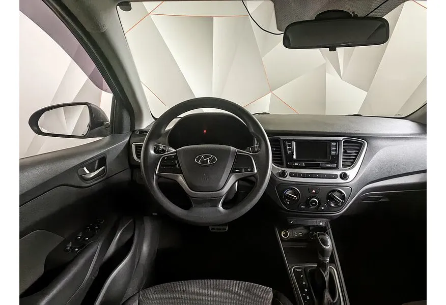 Hyundai Solaris 1.6 AT (123 л.с.) Comfort Серый в АВИЛОН. Слайд №20 Hyundai Solaris 1.6 AT (123 л.с.) Comfort Серый в АВИЛОН. Слайд №20