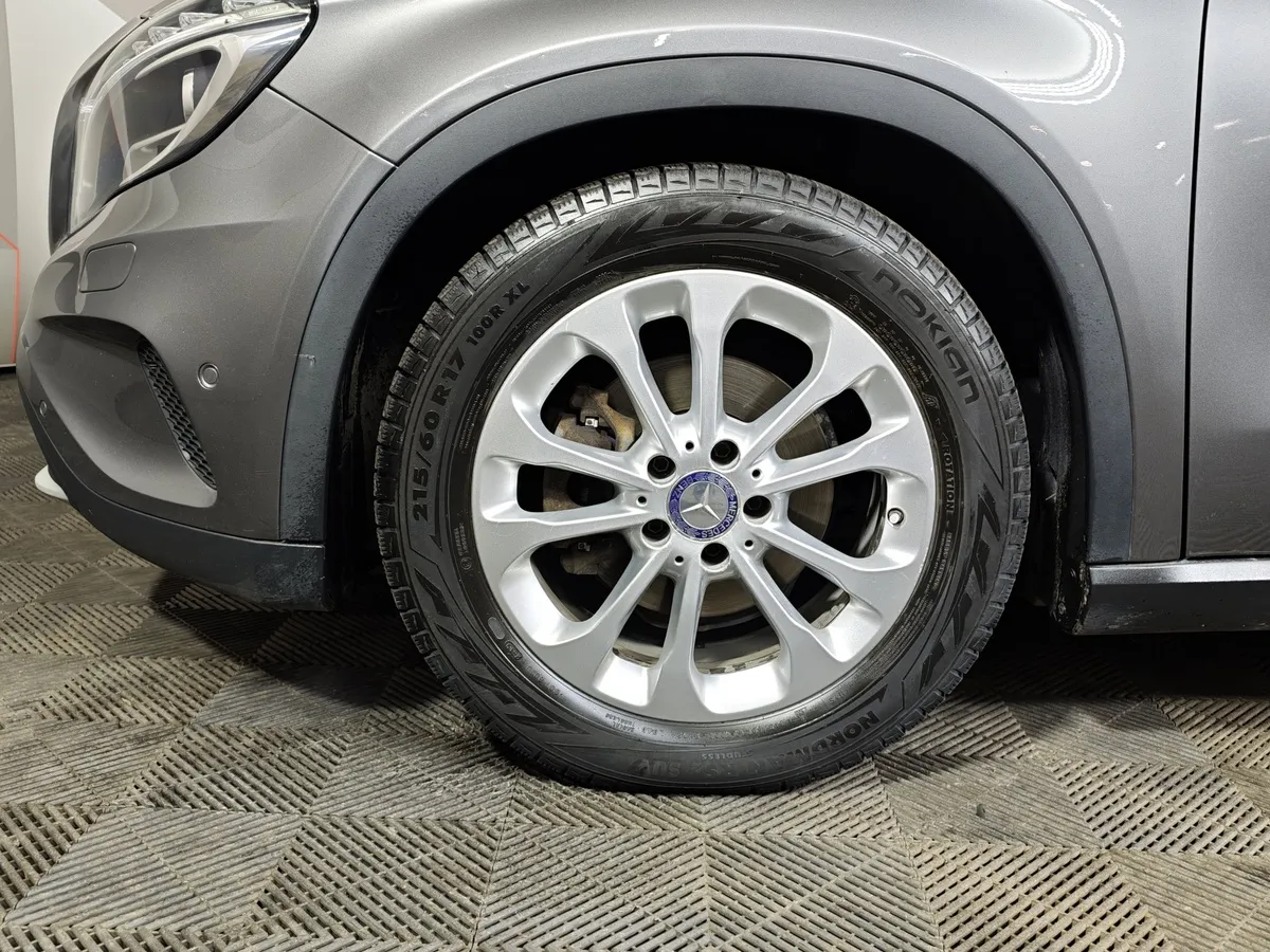 Mercedes-Benz GLA 200 7G-DCT (150 л.с.) Особая серия Серый в АВИЛОН. Слайд №9