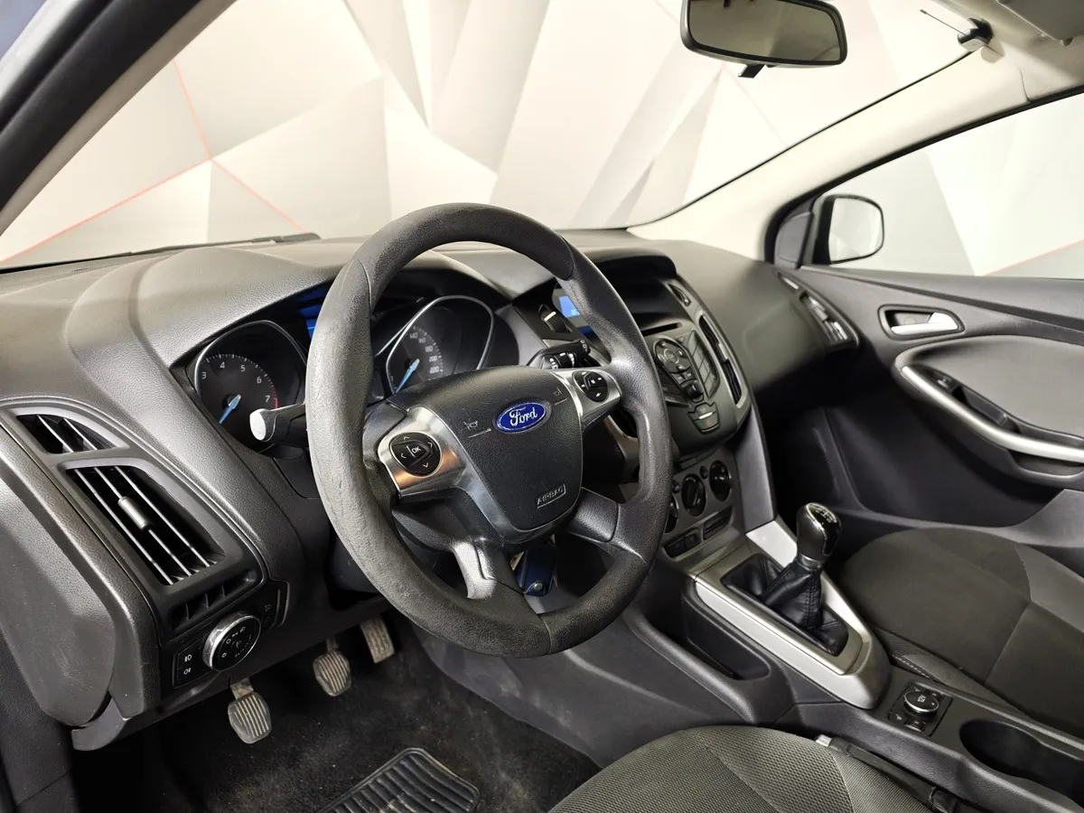 Ford Focus 1.6 MT (105 л.с.) Trend Серый в АВИЛОН. Слайд №19