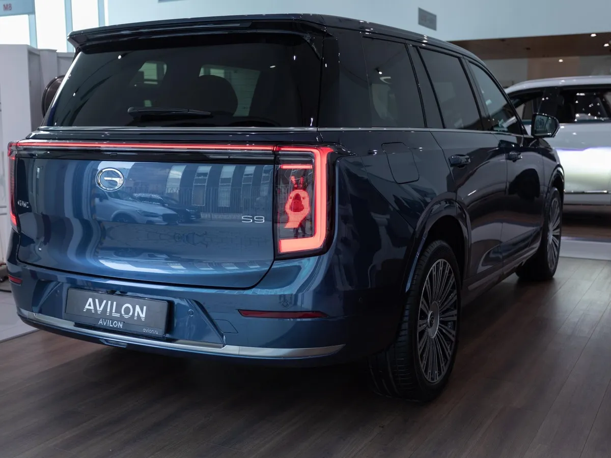 GAC S9 1.5h DHT 4WD (340 л.с.) Эс Икс Премиум Синий в АВИЛОН. Слайд №6