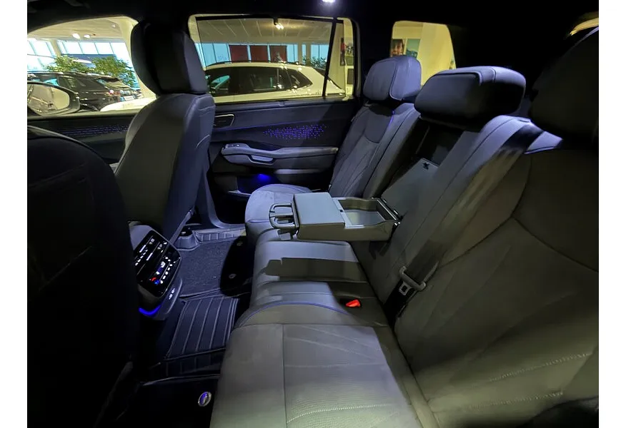 Volkswagen Teramont PRO 2.0 TSI 7DSG 4Motion (272 л.с.) Summit Edition Серый в АВИЛОН. Слайд №7