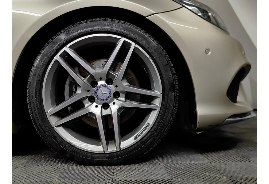 Mercedes-Benz E-Класс E 200 T BlueEfficiency 7G-Tronic Plus (184 л.с.) Желтый в АВИЛОН. Слайд №9