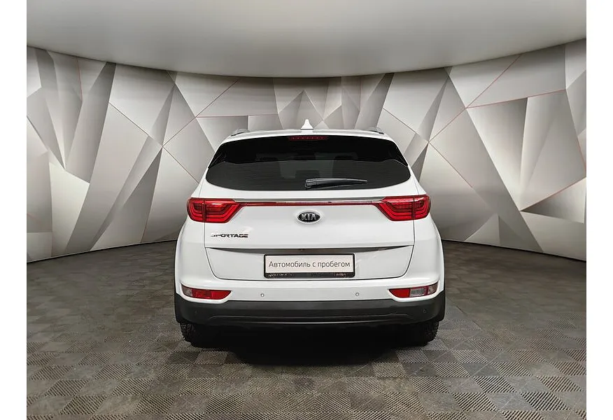 Kia Sportage 2.0 AT 4WD (150 л.с.) Luxe Белый в АВИЛОН. Слайд №8