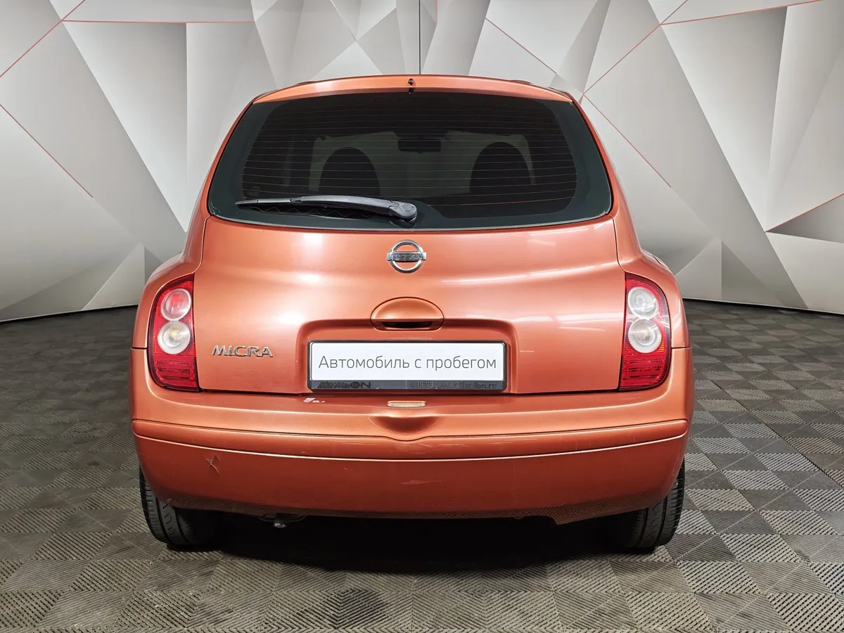 Nissan Micra 1.2 AT (80 л.с.) Оранжевый в АВИЛОН. Слайд №8