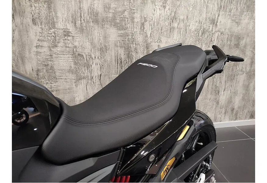 BMW Motorrad F 900 R F 900 R 895 см³ 895 Серый в АВИЛОН. Слайд №7