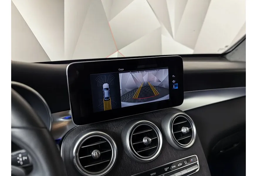 Mercedes-Benz GLC Купе 300 9G-TRONIC 4MATIC (249 л.с.) Sport Белый в АВИЛОН. Слайд №22