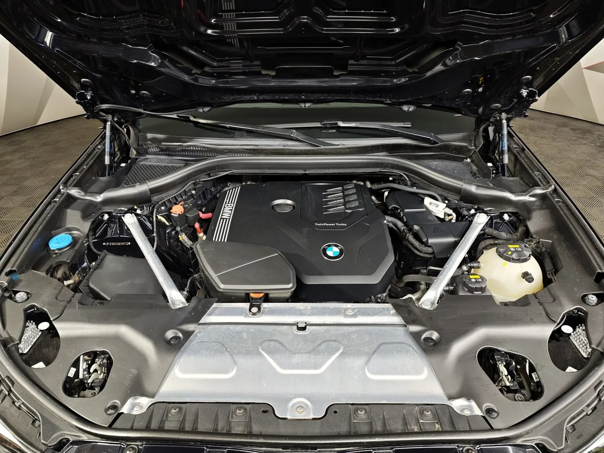 BMW X3 xDrive30i AT (249 л.с.) Base Локальная сборка Черный в АВИЛОН. Слайд №10