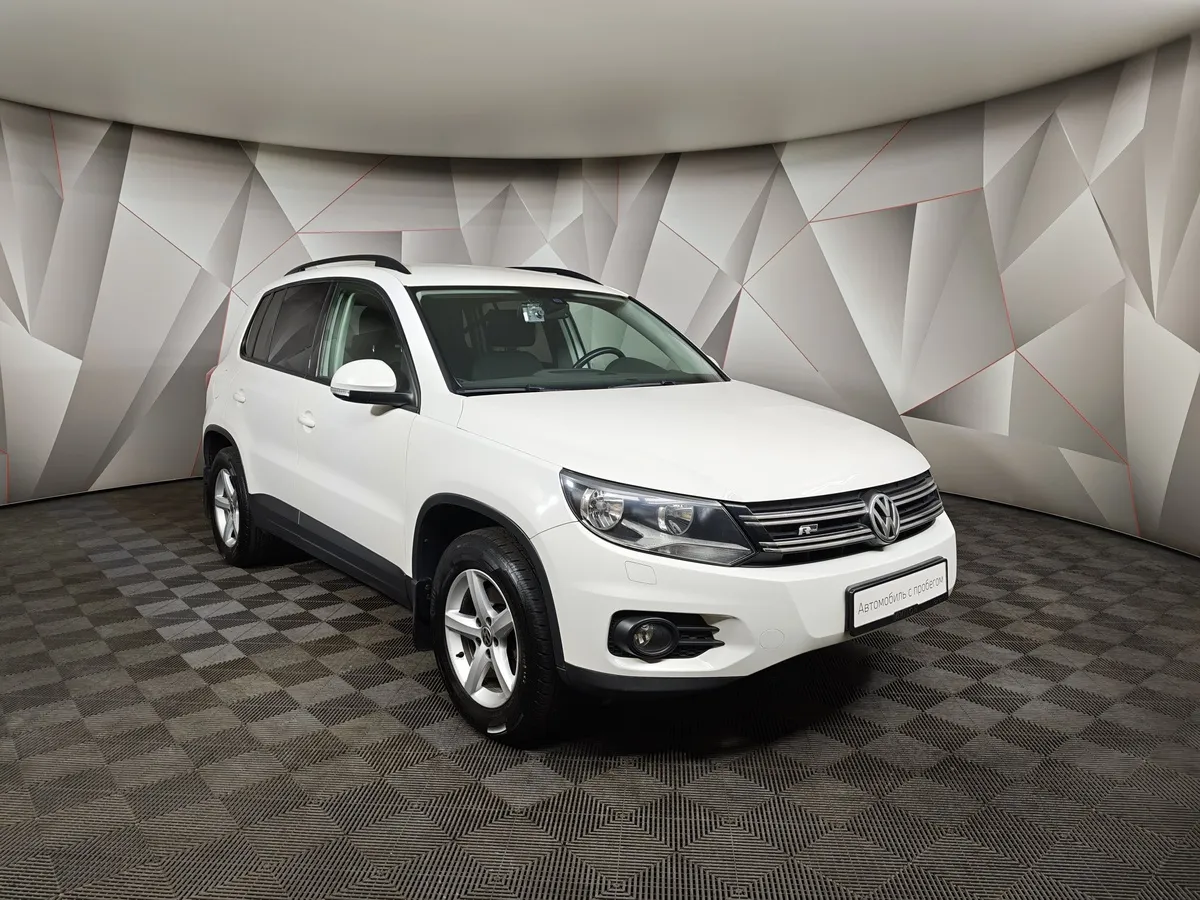 Volkswagen Tiguan 2.0 TSI 4Motion AT (170 л.с.) Track & Field Белый в АВИЛОН. Слайд №3