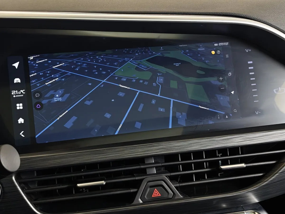 Geely Tugella 2.0 AT AWD (238 л.с.) Flagship Серый в АВИЛОН. Слайд №20