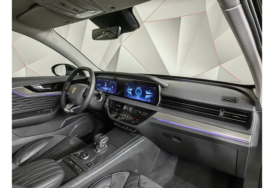 Hongqi HS5 2.0 AT 4WD (224 л.с.) Comfort Черный в АВИЛОН. Слайд №12