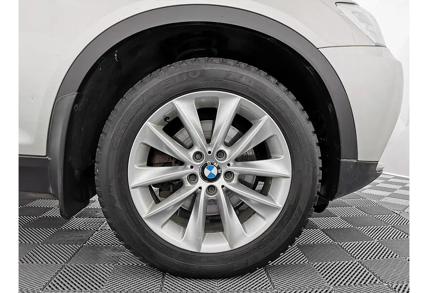 LIVE. Слайд №11