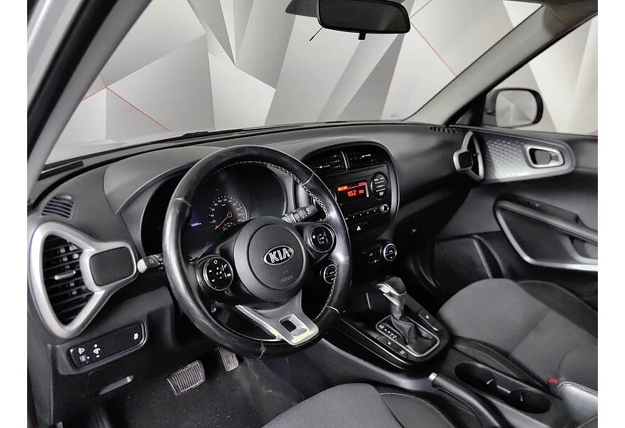 Kia Soul 1.6 MPI AT (123 л.с.) Comfort Серебристый в АВИЛОН. Слайд №17
