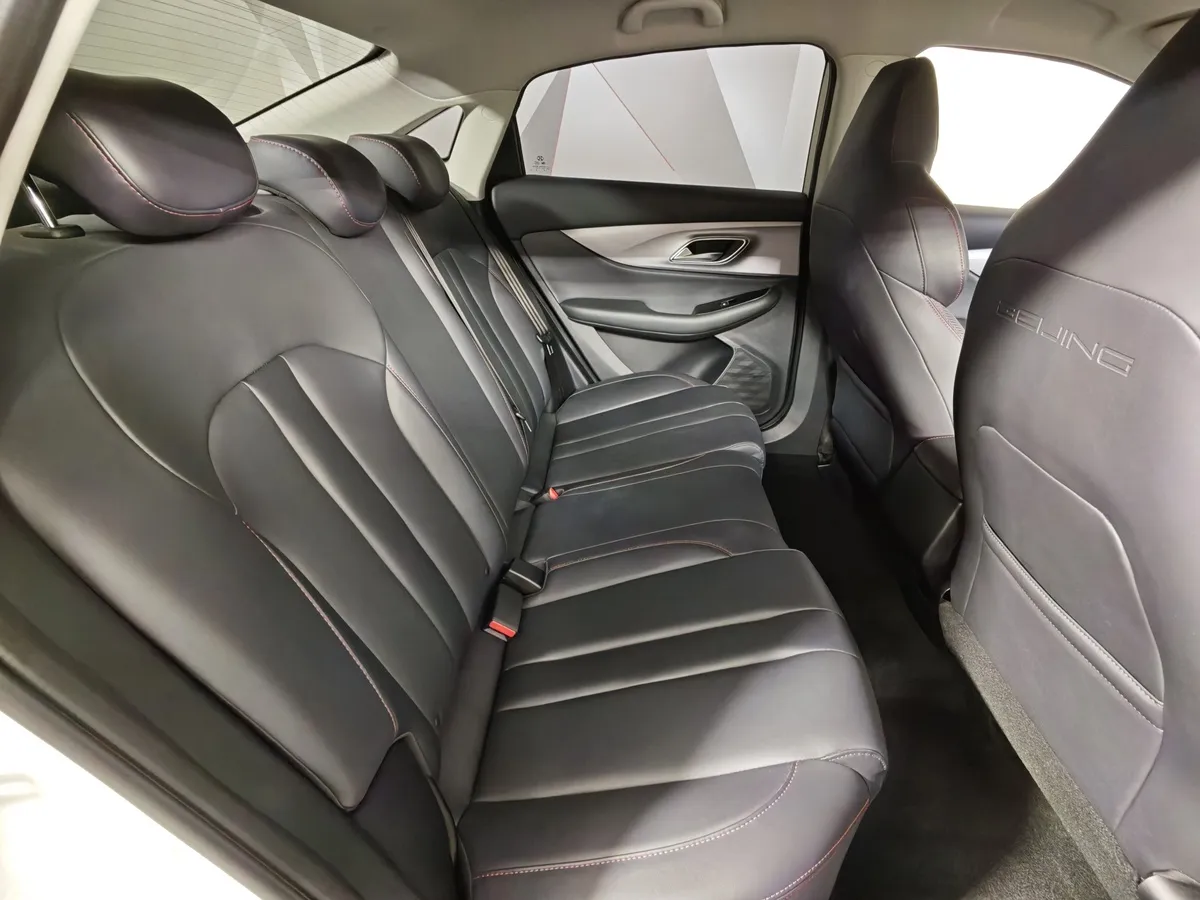 BAIC U5 Plus 1.5 CVT 2WD (105 л.с) Luxury Белый в АВИЛОН. Слайд №16