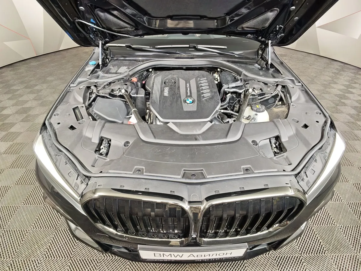 BMW 7 серия 730d xDrive Steptronic (249 л.с.) Base Локальная сборка Черный в АВИЛОН. Слайд №10