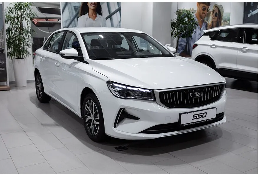 Belgee S50 1.5 AT (122 л.с.) Style Белый в АВИЛОН. Слайд №2