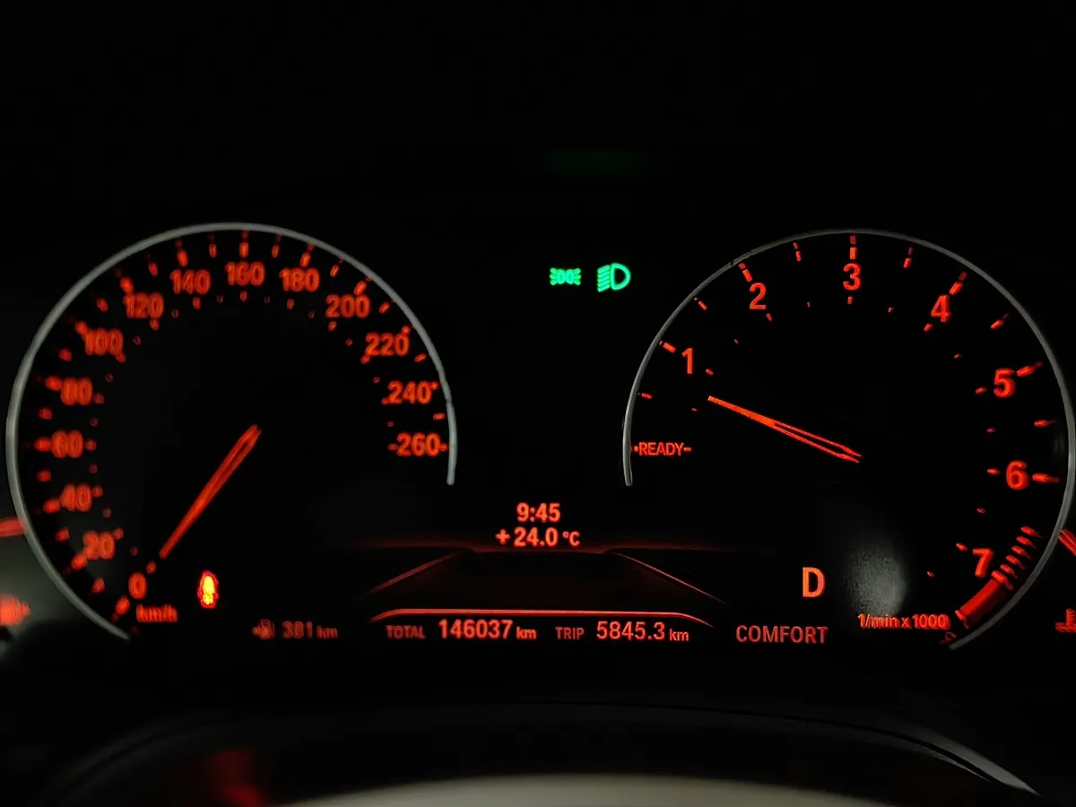 BMW 3 серия 330i Steptronic (258 л.с.) Оранжевый в АВИЛОН. Слайд №13