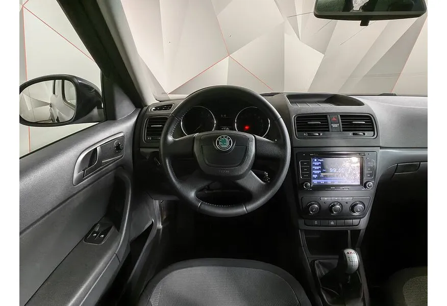 АВИЛОН - Skoda Yeti 1.8 TSI 4x4 MT (152 л.с.) Синий - slide 11
