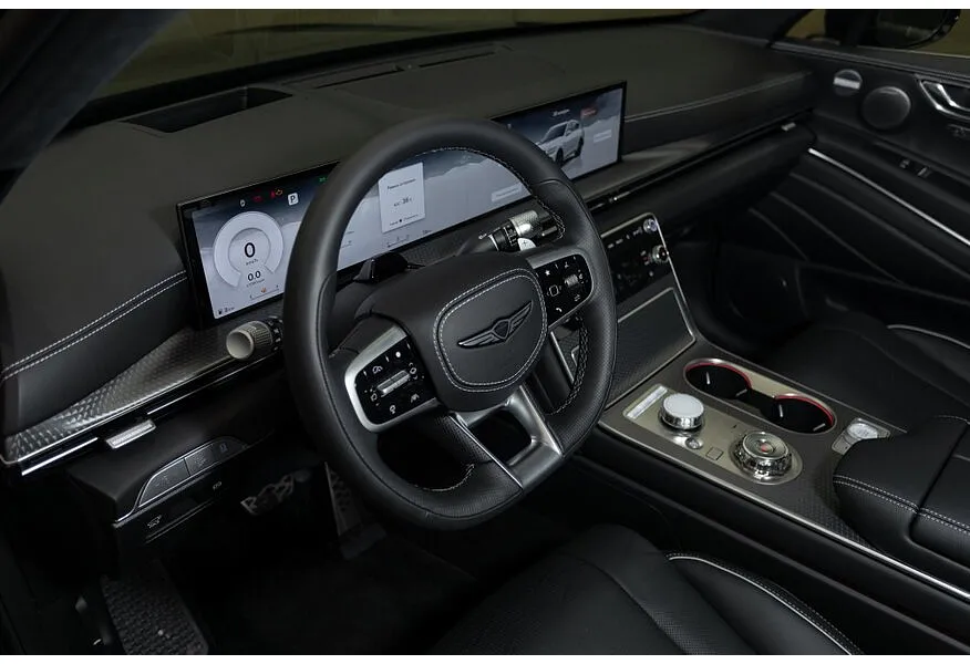 Genesis GV80 Coupe 2.5 T-GDI 8AT 4WD (249 л.с.) Черный в АВИЛОН. Слайд №10