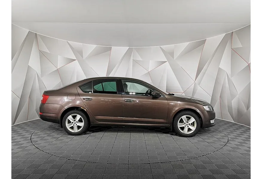 Skoda Octavia 1.4 TSI DSG (140 л.с.) Коричневый в АВИЛОН. Слайд №6