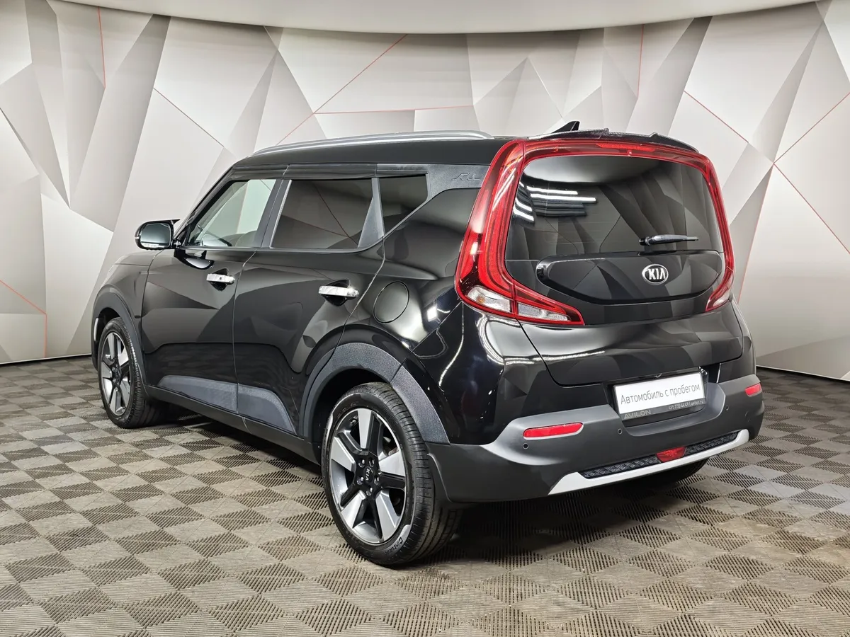 Kia Soul 2.0 MPI AT (150 л.с.) Premium Черный в АВИЛОН. Слайд №4