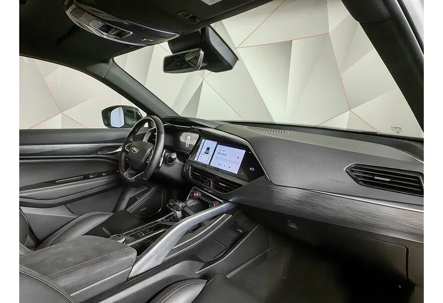 Geely Tugella 2.0 AT AWD (238 л.с.) Flagship Белый в АВИЛОН. Слайд №13