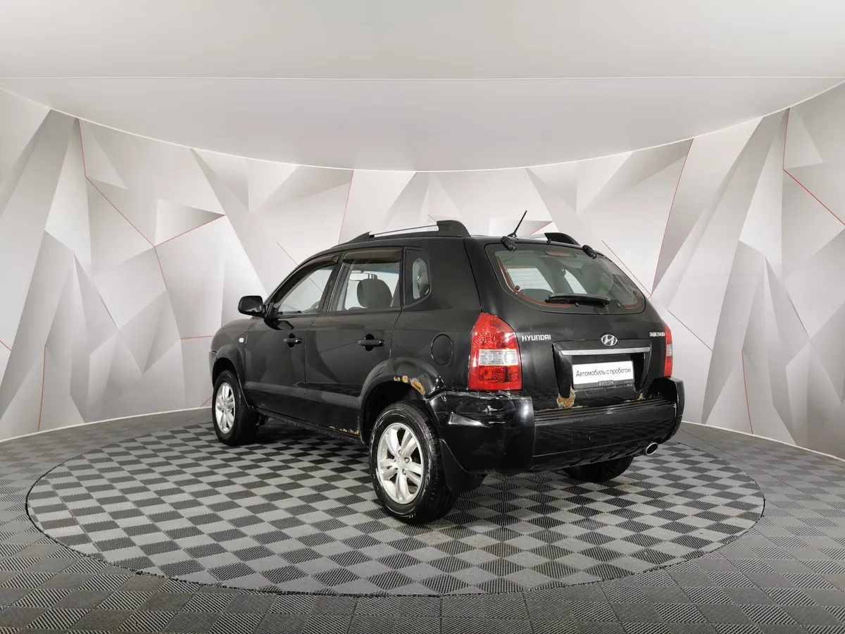 Hyundai Tucson 2.0 AT (150 л.с.) Черный в АВИЛОН. Слайд №4