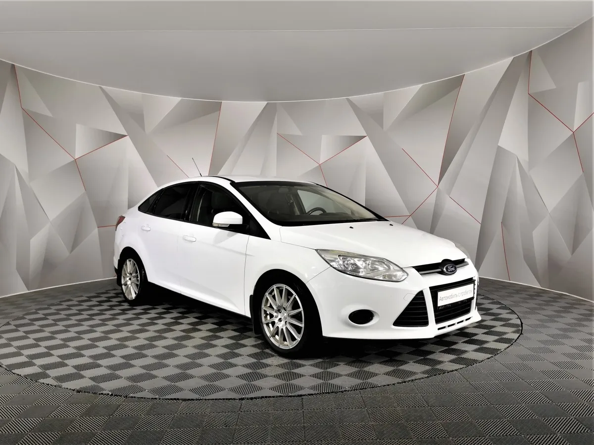 Ford Focus 1.6 MT (105 л.с.) Special Edition Белый в АВИЛОН. Слайд №3