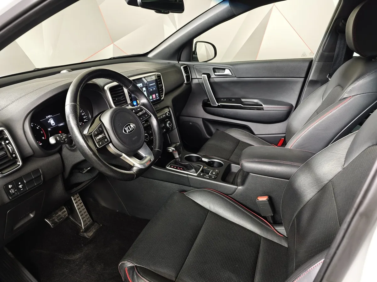 Kia Sportage 2.4 AT 4WD (184 л.с.) GT Line Белый в АВИЛОН. Слайд №19