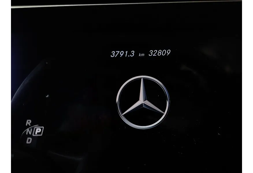 Mercedes-Benz G-Класс G 63 AMG Speedshift 4Matic (585 л.с.) Черный в АВИЛОН. Слайд №17