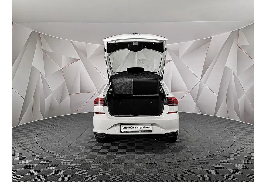 Volkswagen Polo 1.6 MPI AT (110 л.с.) Comfortline Белый в АВИЛОН. Слайд №12 Volkswagen Polo 1.6 MPI AT (110 л.с.) Comfortline Белый в АВИЛОН. Слайд №12