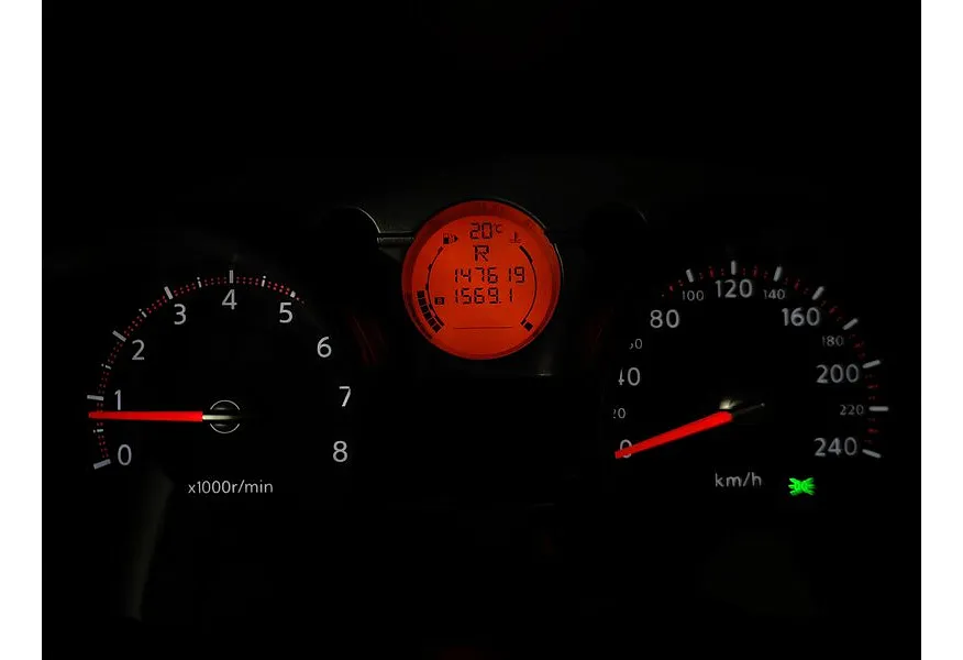 Nissan Qashqai 2.0 CVT AWD (141 л.с.) Черный в АВИЛОН. Слайд №17