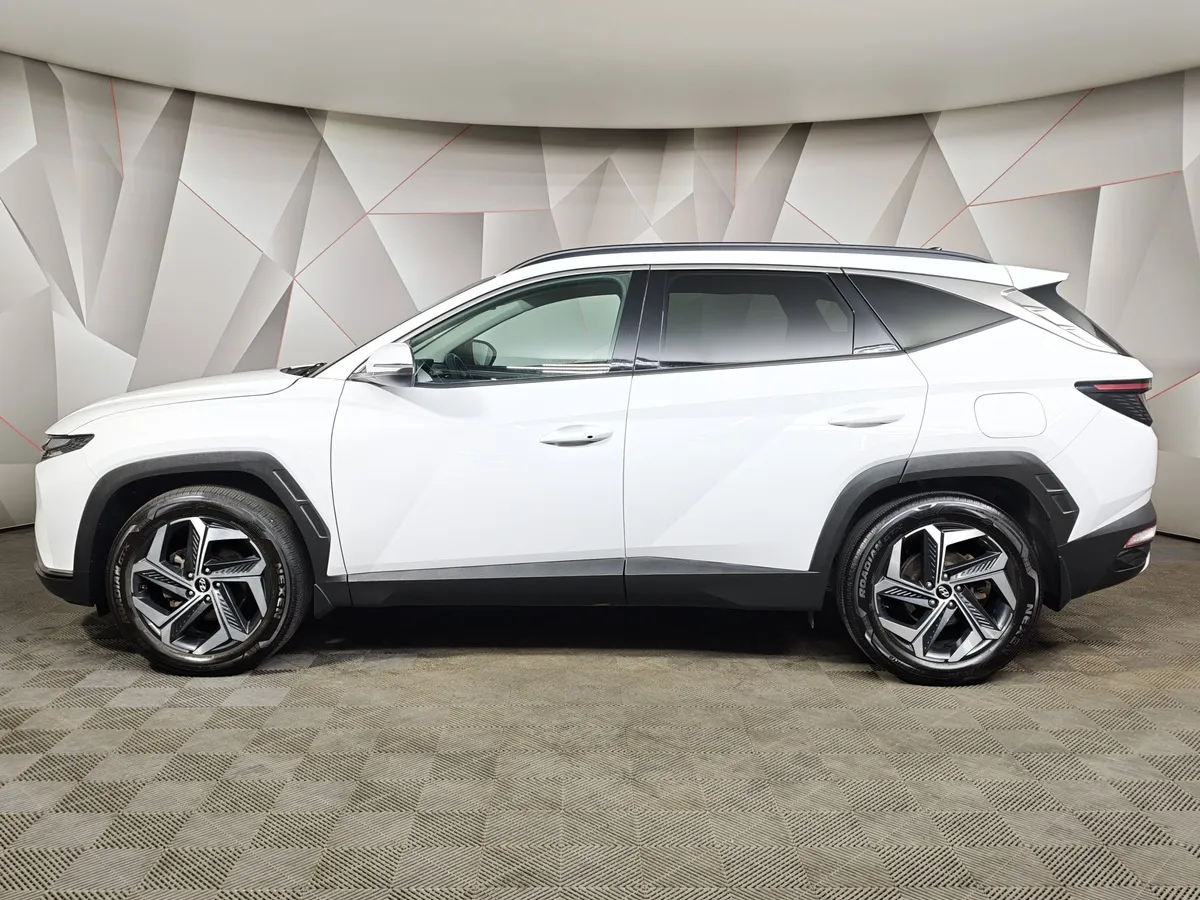 Hyundai Tucson G2.0 Smartstream 6AT 4WD (150 л.с.) Prestige + Smart Sense Белый в АВИЛОН. Слайд №5