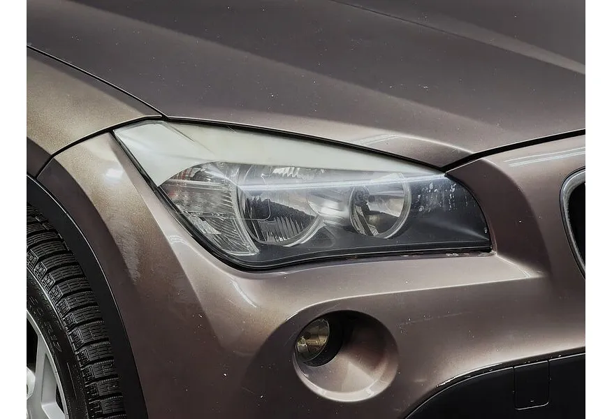 BMW X1 sDrive18i AT (150 л.с.) Коричневый в АВИЛОН. Слайд №8