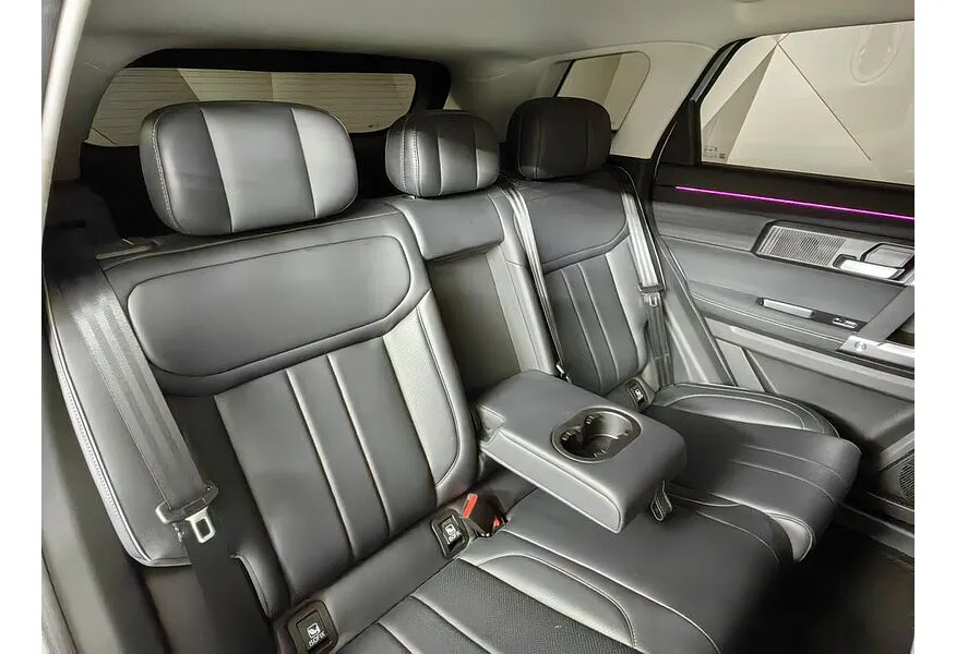 Jaecoo J7 1.6T 7DCT 2WD (186 л.с.) Lifestyle Серебристый в АВИЛОН. Слайд №17