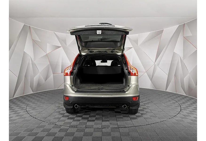 Volvo XC60 2.4 D5 Geartronic AWD (215 л.с.) Бежевый в АВИЛОН. Слайд №12