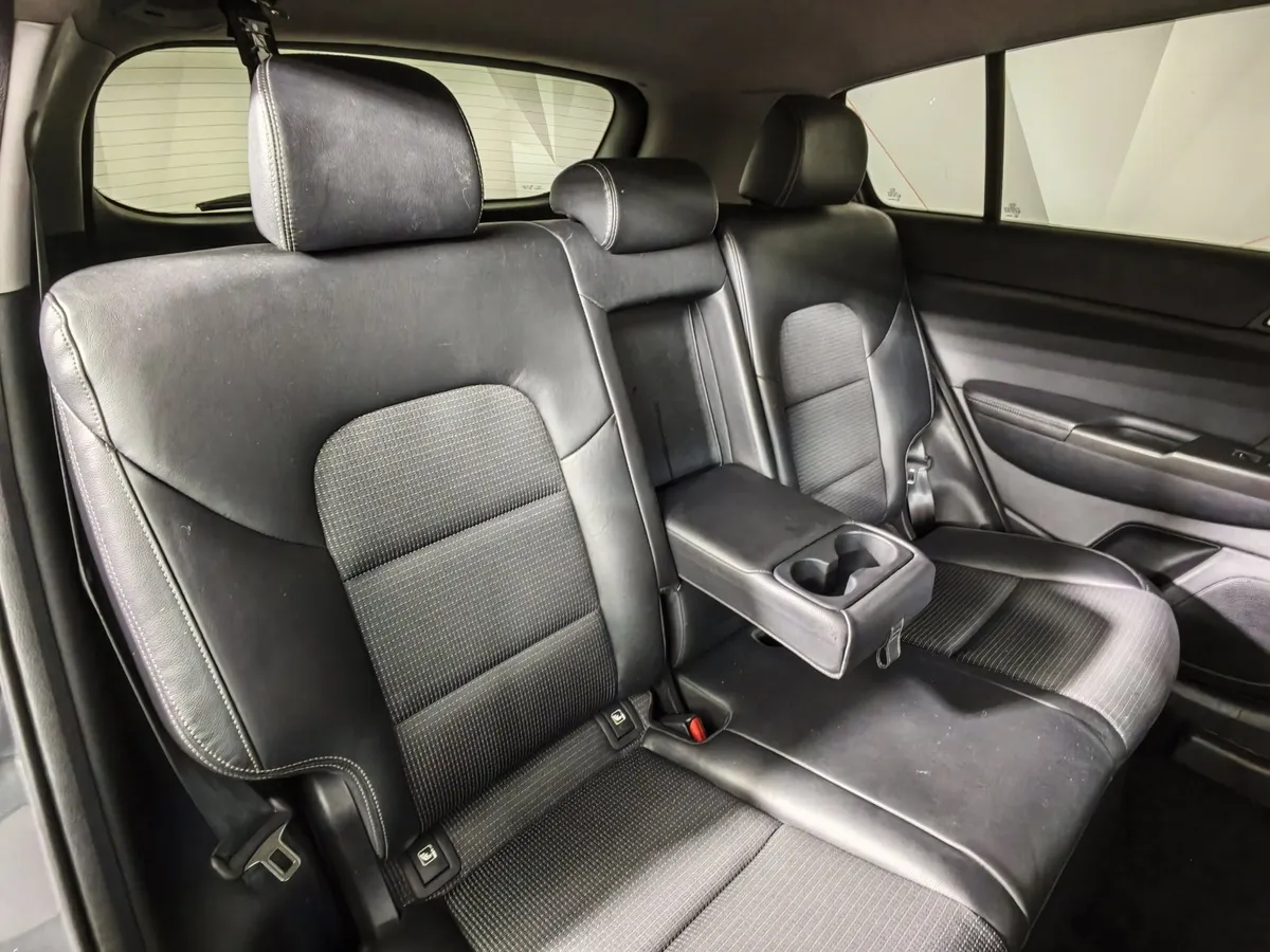 Kia Sportage 2.0 AT 4WD (150 л.с.) Prestige Серый в АВИЛОН. Слайд №17