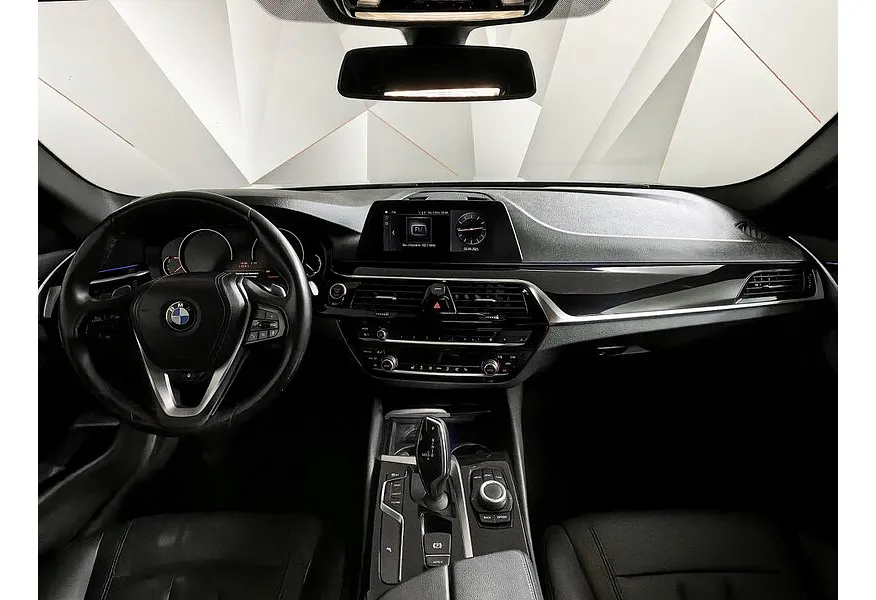 АВИЛОН - BMW 5 серия 520d xDrive Steptronic (190 л.с.) Черный - slide 9