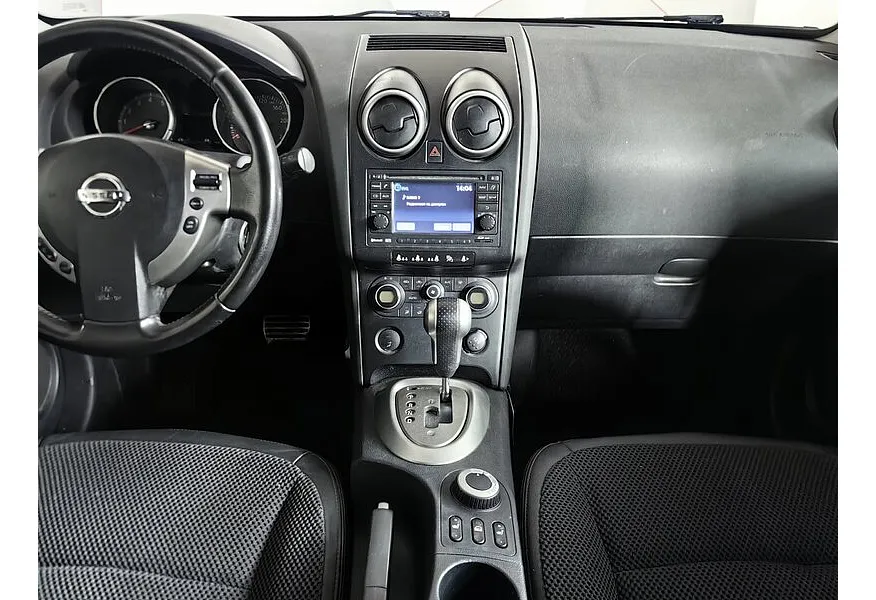 Nissan Qashqai 2.0 CVT AWD (141 л.с.) Красный в АВИЛОН. Слайд №11