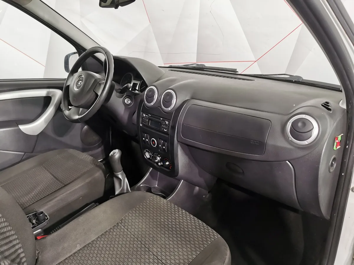 ВАЗ (Lada) Largus 1.6 MT 16 кл (5 мест) (102 л.с.) Белый в АВИЛОН. Слайд №12